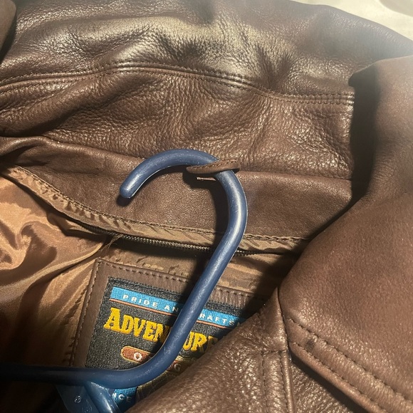 Wilson’s Brown Leather jacket Adventure Bound - Picture 5 of 6